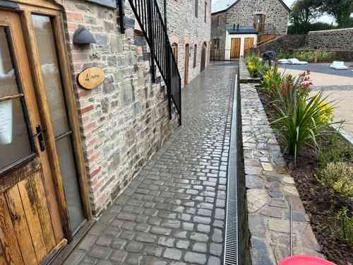 Cobbled Barn Courtyard